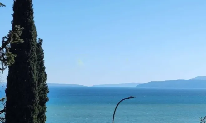 Недвижимость Трёхкомнатная квартира, Центр: 13