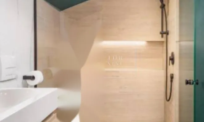 Недвижимость Трехкомнатная квартира, Центр: 10