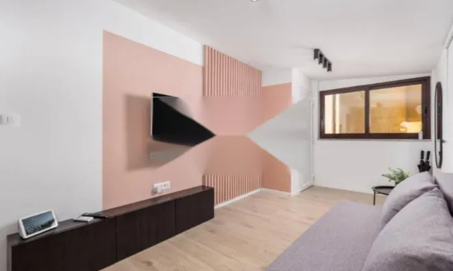 Недвижимость Трехкомнатная квартира, Центр: 11