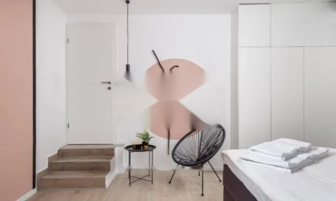 Недвижимость Трехкомнатная квартира, Центр: 19