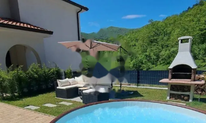 Недвижимость Семейный дом 181 м² в Центре: 1