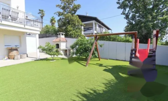 Недвижимость Семейный дом в Центре Опатии: 17