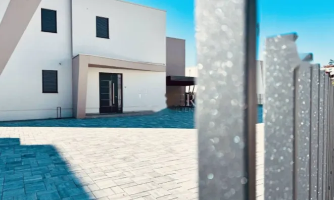 Недвижимость Четырехкомнатная квартира в Опатии: 7