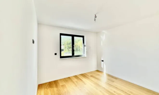 Недвижимость Четырехкомнатная квартира в Опатии: 34