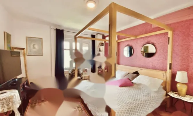 Недвижимость Четырехкомнатная квартира, Центр: 2