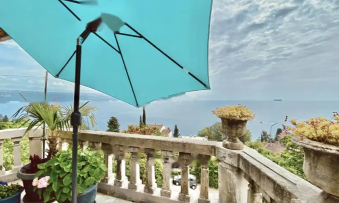 Недвижимость Четырехкомнатная квартира, Центр: 10