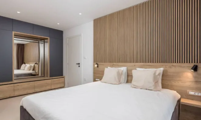 Недвижимость Семейный дом 200 м², Центр: 13