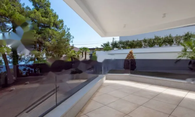 Недвижимость Трёхкомнатная квартира центр: 6