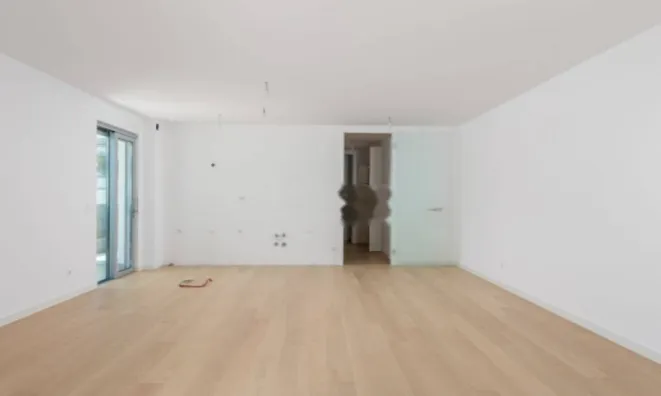 Недвижимость Трёхкомнатная квартира центр: 13