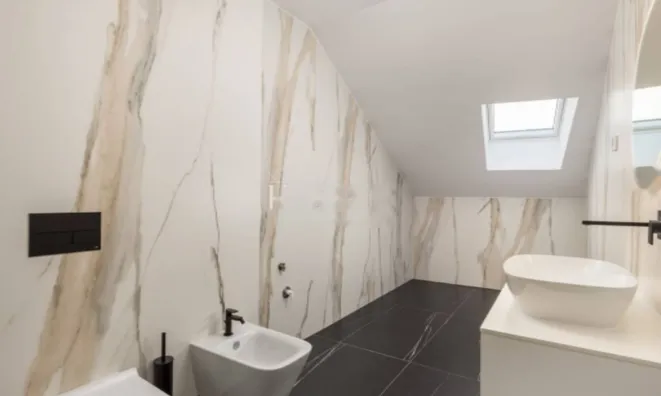 Недвижимость Четырехкомнатная Квартира Центр: 14