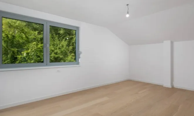 Недвижимость Четырехкомнатная Квартира Центр: 18