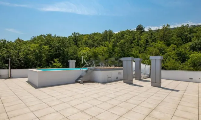 Недвижимость Четырехкомнатная Квартира Центр: 26