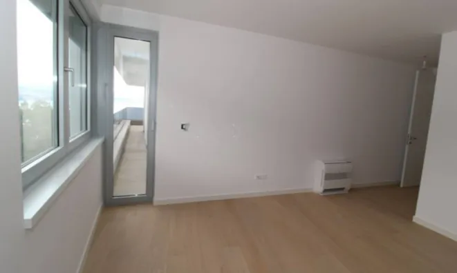 Недвижимость Четырехкомнатная Квартира Центр: 29