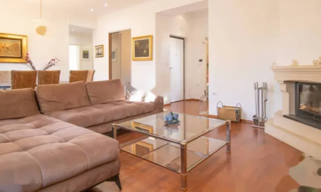 Недвижимость Трехкомнатная квартира, Центр, Опатия: 2