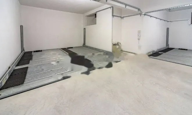 Недвижимость Четырехкомнатная квартира в центре: 7