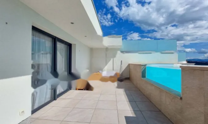 Недвижимость Дуплекс 250 м², Побри: 1