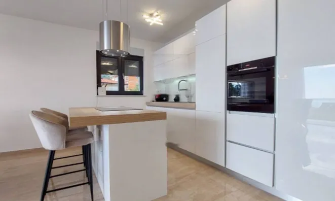 Недвижимость Дуплекс 250 м², Побри: 6