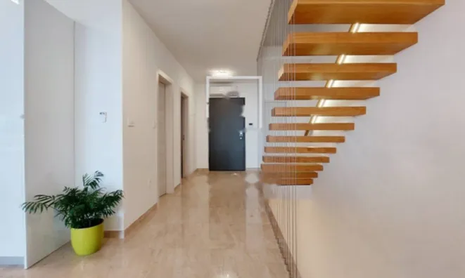 Недвижимость Дуплекс 250 м², Побри: 13