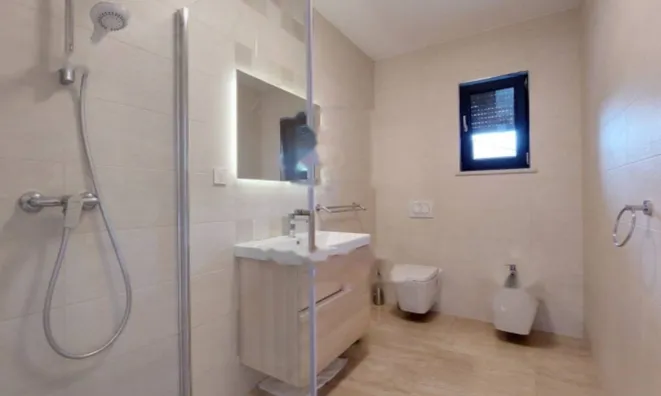 Недвижимость Дуплекс 250 м², Побри: 24