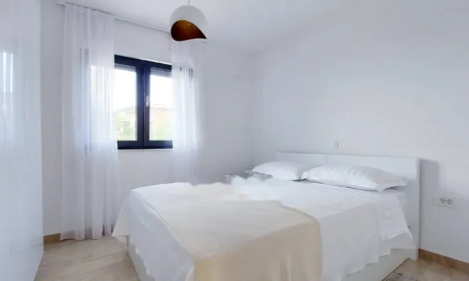 Недвижимость Дуплекс 250 м², Побри: 25