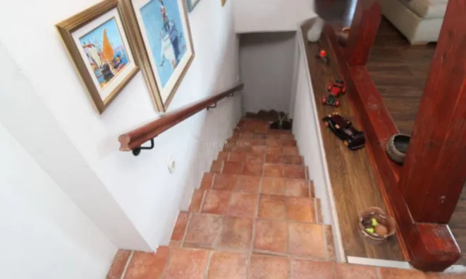 Недвижимость Центральные апартаменты 78 м²: 9