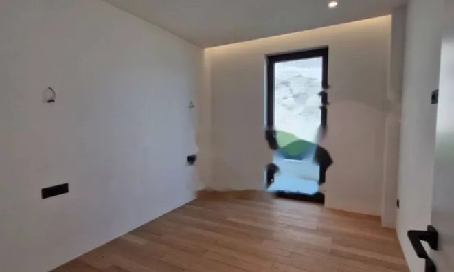 Недвижимость Четырехкомнатная квартира в Опатии: 8