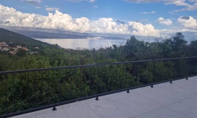 Недвижимость Двухкомнатная квартира Обатия: 2