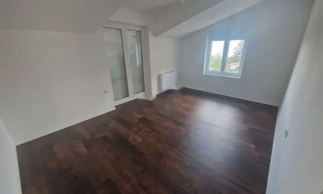 Недвижимость Двухкомнатная квартира Обатия: 8