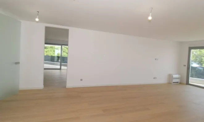 Недвижимость Квартира на втором этаже, центр, Опатия: 7