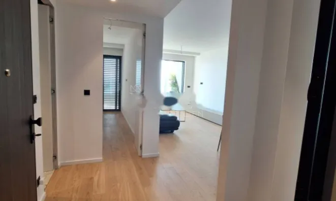 Недвижимость Двухкомнатная квартира в центре Опатии: 1