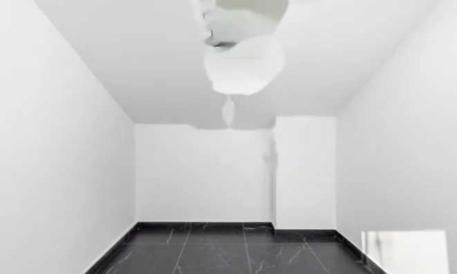 Недвижимость Четырехкомнатная квартира, Центр, Опатия: 19