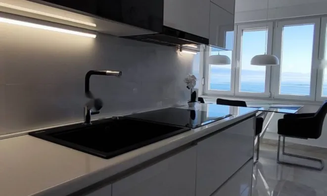 Недвижимость Трехкомнатная квартира Ика: 5