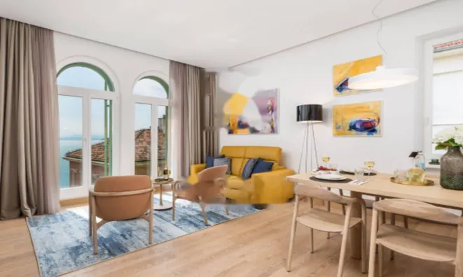 Недвижимость Трехкомнатная квартира, Центр: 1