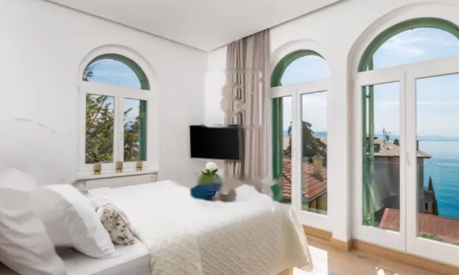 Недвижимость Трехкомнатная квартира, Центр: 15