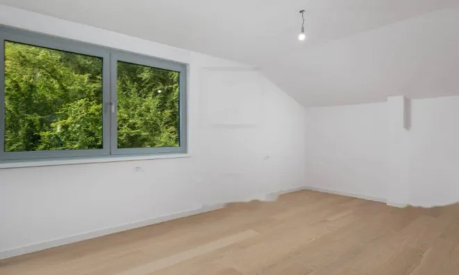 Недвижимость Четырехкомнатная квартира в центре Опатии: 16