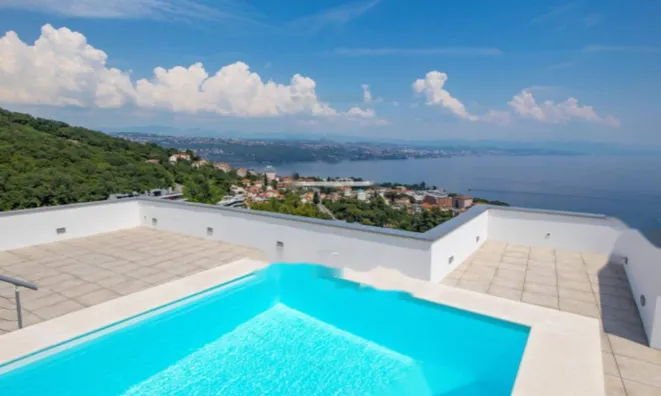 Недвижимость Четырехкомнатная квартира в центре Опатии: 31