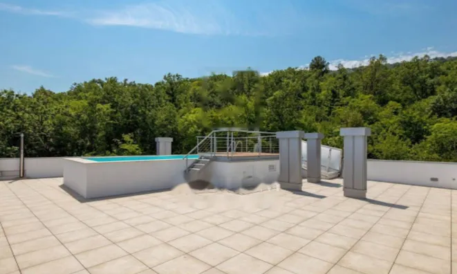 Недвижимость Четырехкомнатная квартира в центре Опатии: 33