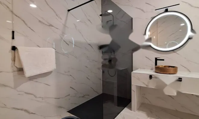 Недвижимость Трехкомнатная квартира в Центре: 14