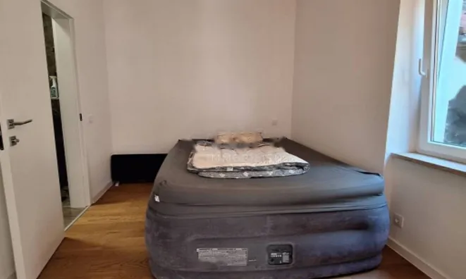 Недвижимость Трехкомнатная квартира в Центре: 16