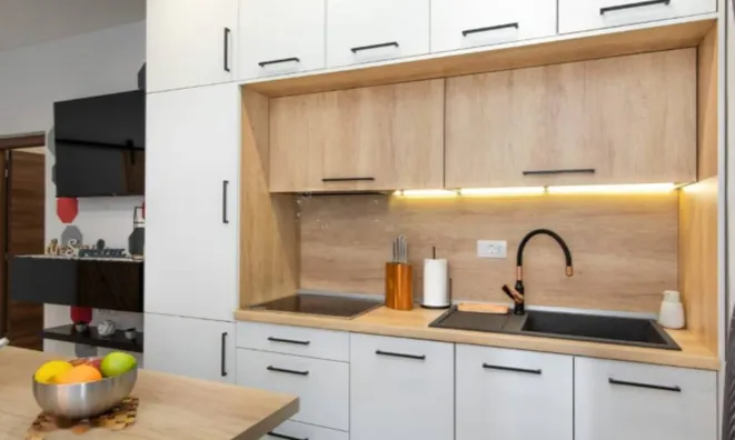 Недвижимость Двухкомнатная квартира, Опатия: 4