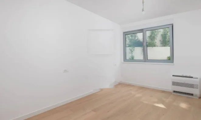 Недвижимость Трёхкомнатная квартира в центре: 5