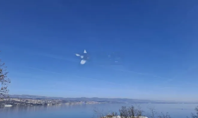 Недвижимость Четырехкомнатная квартира, Центр, Опатия: 12