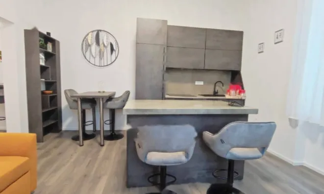 Недвижимость Двухкомнатная квартира в центре Опатии: 3