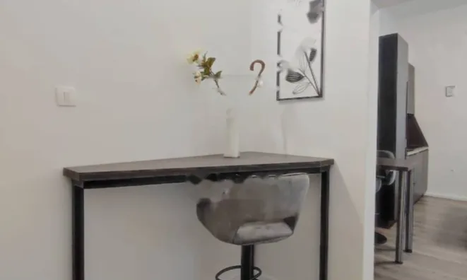 Недвижимость Двухкомнатная квартира в центре Опатии: 11