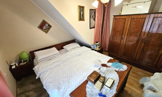 Недвижимость Дом с террасой Коломбан: 16