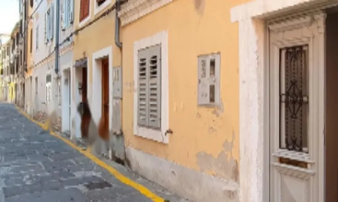 Недвижимость Дом с террасой Изола: 11