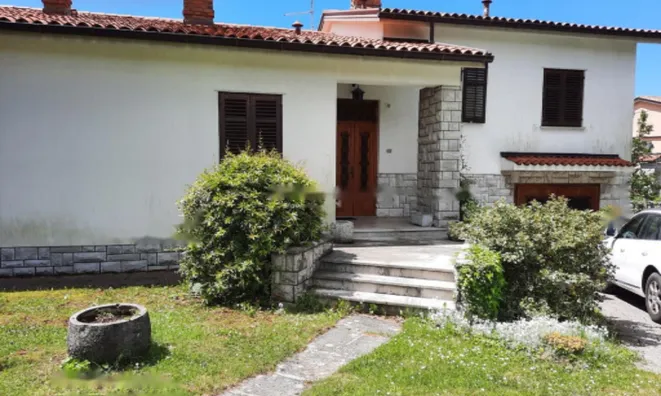 Недвижимость Дом, Сежана: 2