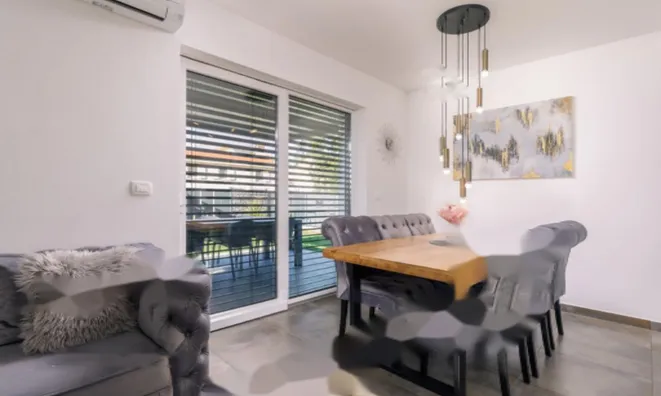 Недвижимость Дом в Праде: 17