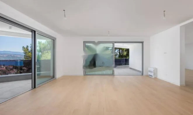 Недвижимость Квартира на 1-м этаже, Центр, Опатия: 6