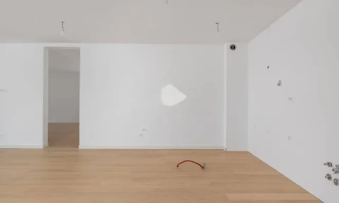 Недвижимость Квартира на 1-м этаже, Центр, Опатия: 25